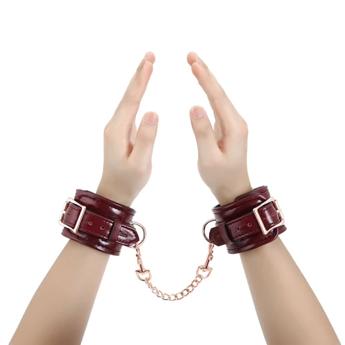 Наручники Liebe Seele Wine Red Wirst Cuffs фото 6